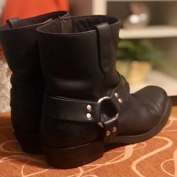 DINGO Leather Motorcycle Boots